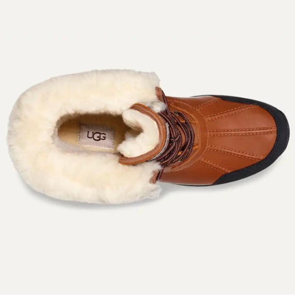 UGG, Butte. Size 11. - Picture 5 of 6